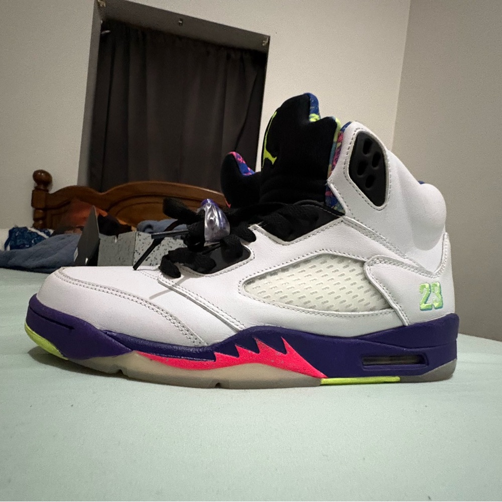 Jordan 5 alternate bel air size 9.5 used
